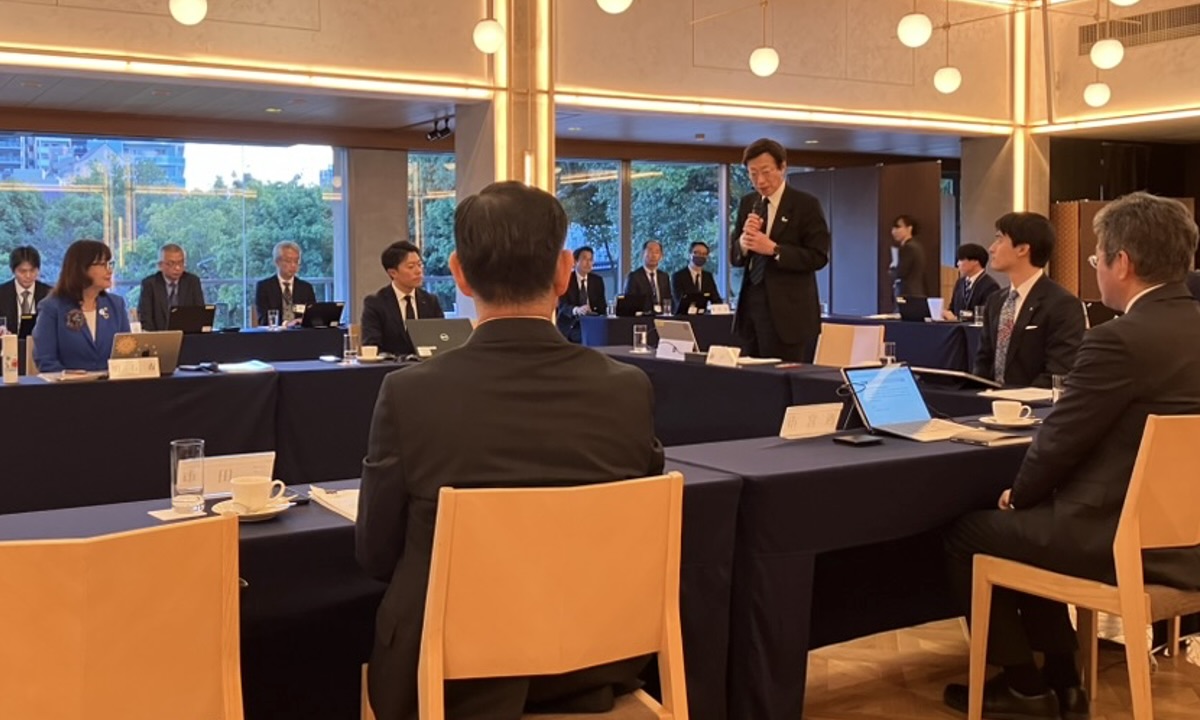 Akashi Mayor’s Hiring of 19 Technical Staff Draws Surprise from Other Mayors